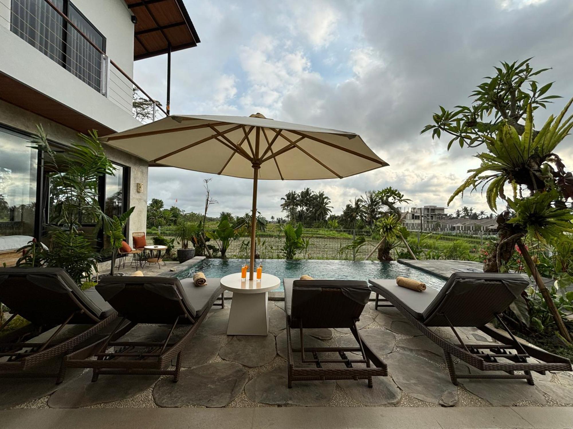 Tempat Tidur & Sarapan Damuh *